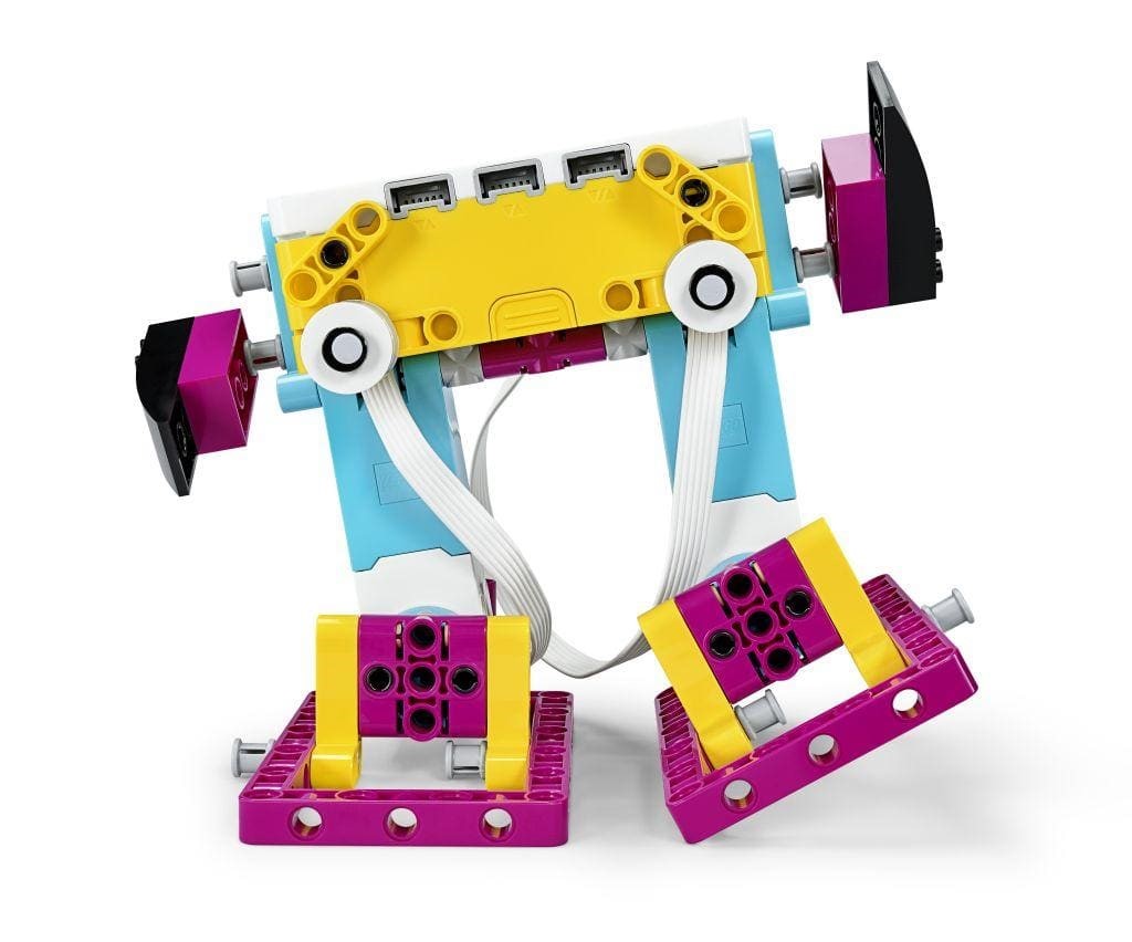 fot. Fundacja UŁ robot z klocków